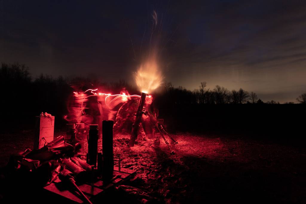 U.S. Army soldiers fire the M121 mortar system during a live-fire exercise at Fort Campbell, Kentucky, in January 2018.